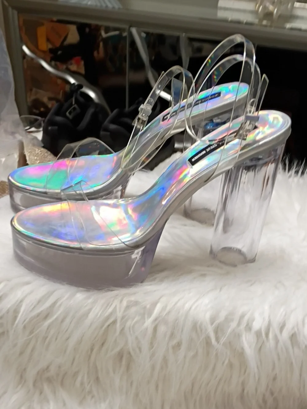 New Steve Madden Jessica Rich Iridescent Clear Platform Heels - Holographic 9.5M